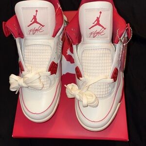 Jordan Air Retro 4 "Valentines"